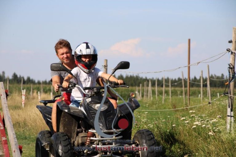 #LustAmLeben #Kindergeburtstag #AbenteuerCamp #NaturErleben #PferdeErleben #SpaßInDerNatur #KinderEvents #Linz #Wels #Gmunden #Geburtstagsfeier #OutdoorErlebnis #MentaleStärke #KinderAbenteuer