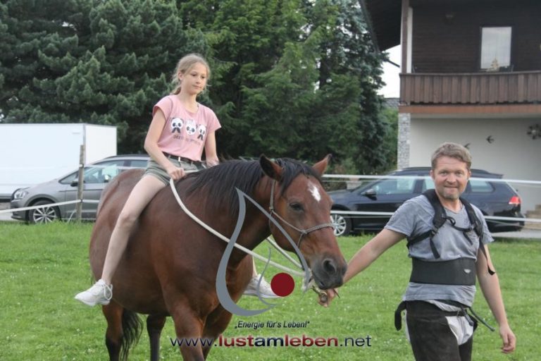 #LustAmLeben #Kindergeburtstag #AbenteuerCamp #NaturErleben #PferdeErleben #SpaßInDerNatur #KinderEvents #Linz #Wels #Gmunden #Geburtstagsfeier #OutdoorErlebnis #MentaleStärke #KinderAbenteuer