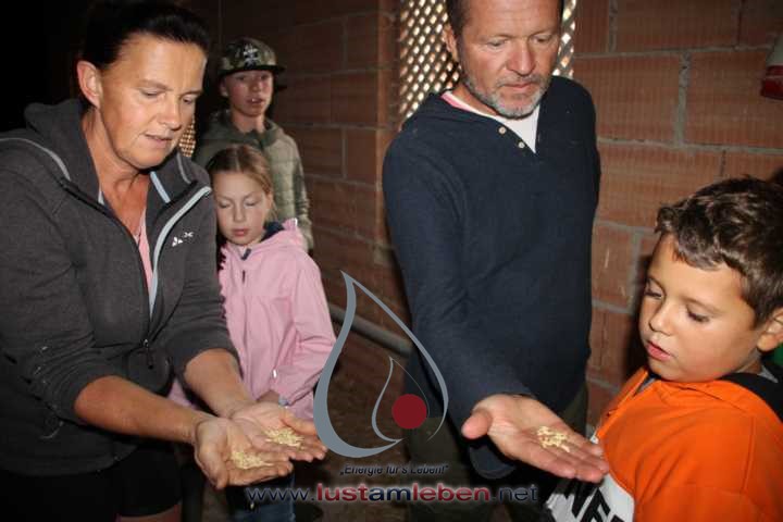 #LustAmLeben #KinderUndJugendCamp #NaturErleben #KreativitätFördern #Selbstentfaltung #TiereErleben #AktivesLernen #AchtsameZeit #KinderBetreuung #JugendlicheErziehen #WerteVermitteln #NaturAbenteuer