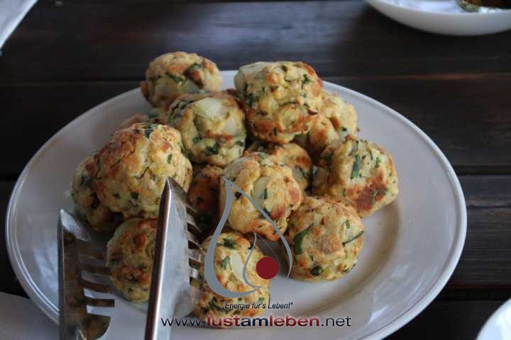 #LustAmLeben #KinderUndJugendCamp #NaturErleben #KreativitätFördern #Selbstentfaltung #TiereErleben #AktivesLernen #AchtsameZeit #KinderBetreuung #JugendlicheErziehen #WerteVermitteln #NaturAbenteuer