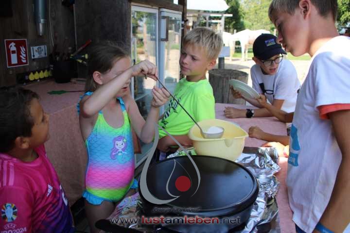 #LustAmLeben #KinderUndJugendCamp #NaturErleben #KreativitätFördern #Selbstentfaltung #TiereErleben #AktivesLernen #AchtsameZeit #KinderBetreuung #JugendlicheErziehen #WerteVermitteln #NaturAbenteuer